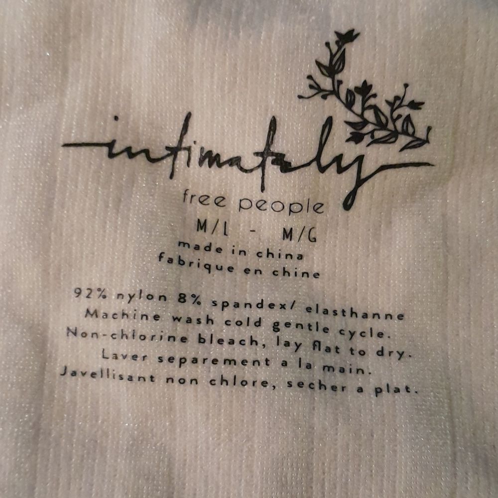 🤠NWT Intimately Free People Size M/L - Picture 3 of 6